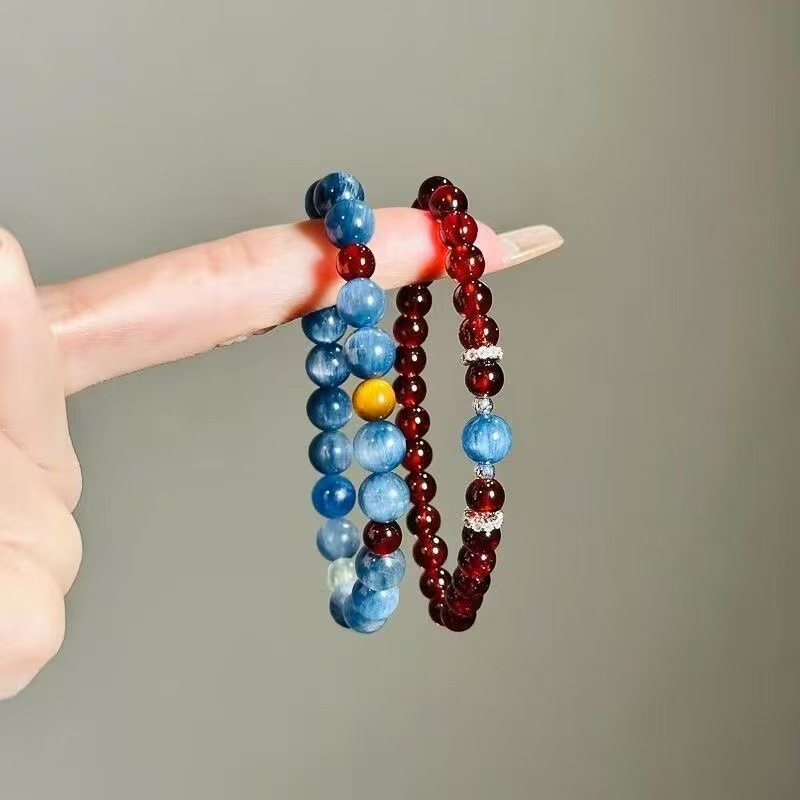 Garnet Kyanite Beaded Bracelet - Yoga Fitness Gifts 评论和价格