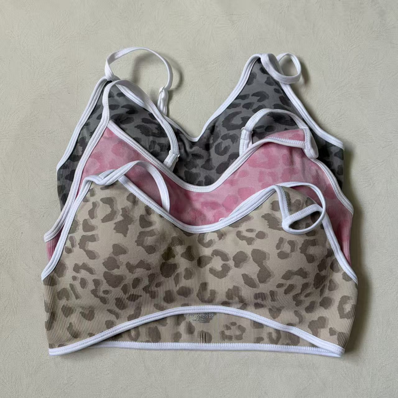 LOGO Women's Beautiful Back Ga - Yoga Fitness Logo 评论和价格